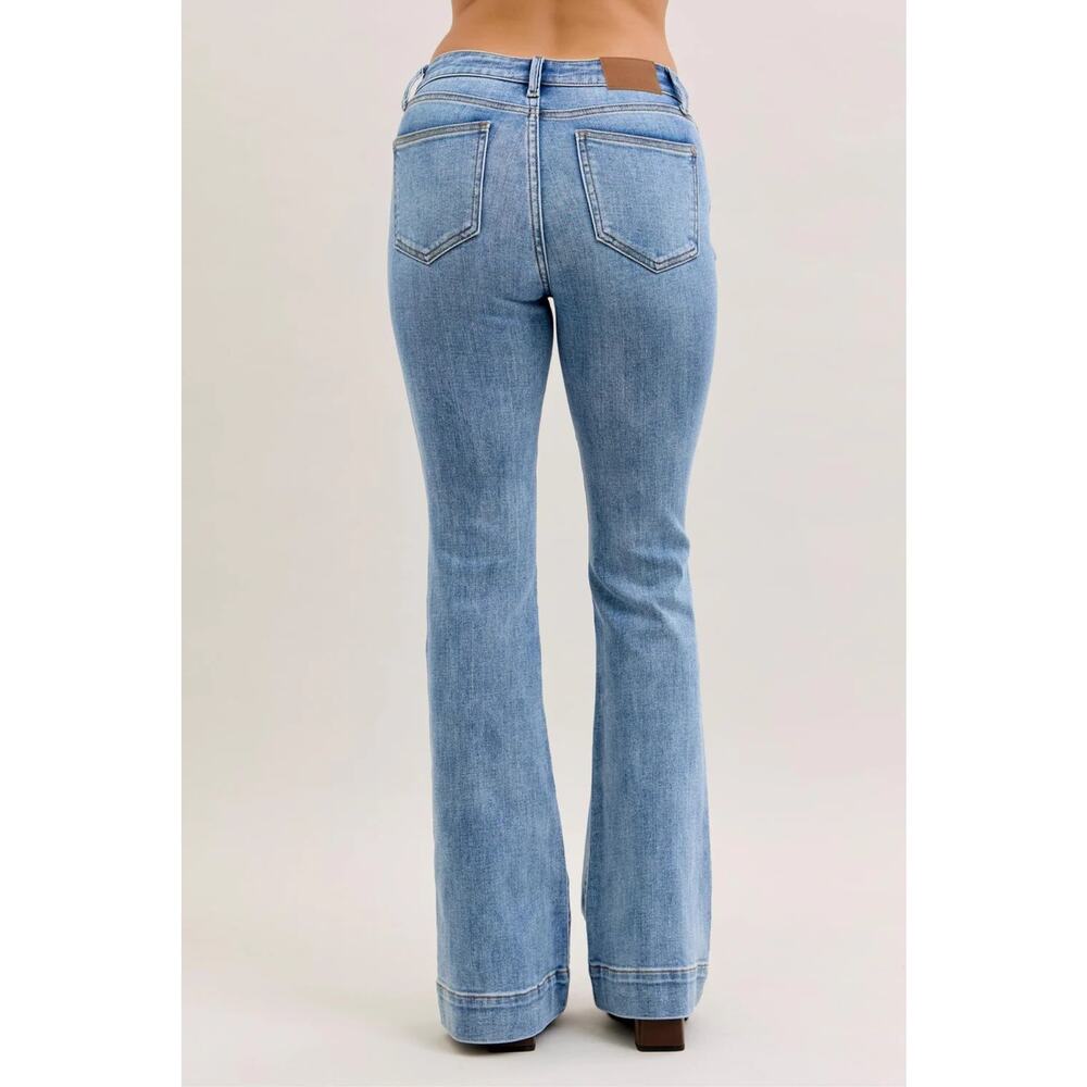 JUDY BLUE Mid Rise Flare Denim Jeans 9/29 NWT - Picture 2 of 9
